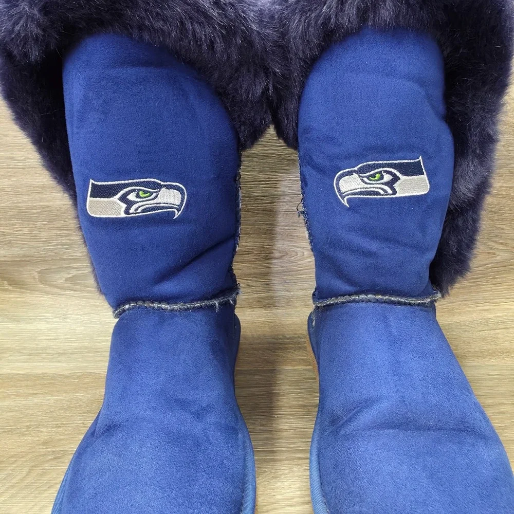 Seattle Seahawks Winter Boots Womens‎ 10 Blue NFL Faux Suede Faux Fur Cozy Plush